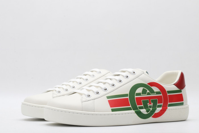 G*u*i low-top sneaker